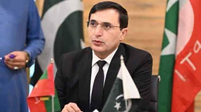 خواتین کی گرفتاری سے تلخی اور تناؤ بڑھ رہا ہے: چیئرمین پی ٹی آئی